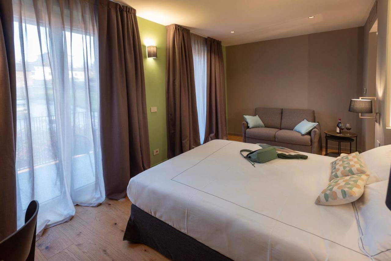 Agriturismo Speziale Wine Resort Verduno Екстер'єр фото