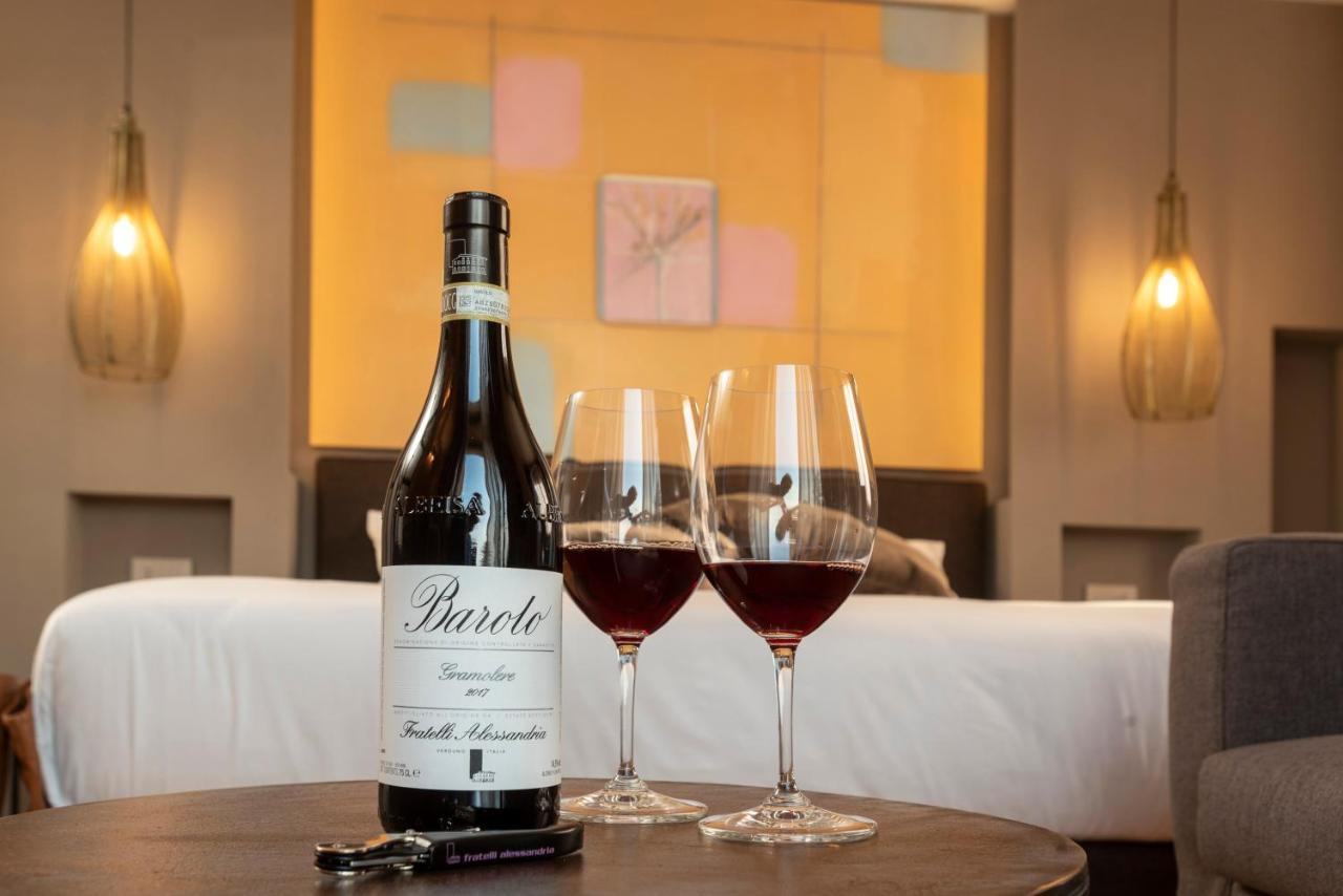Agriturismo Speziale Wine Resort Verduno Екстер'єр фото