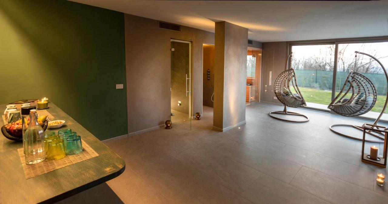 Agriturismo Speziale Wine Resort Verduno Екстер'єр фото