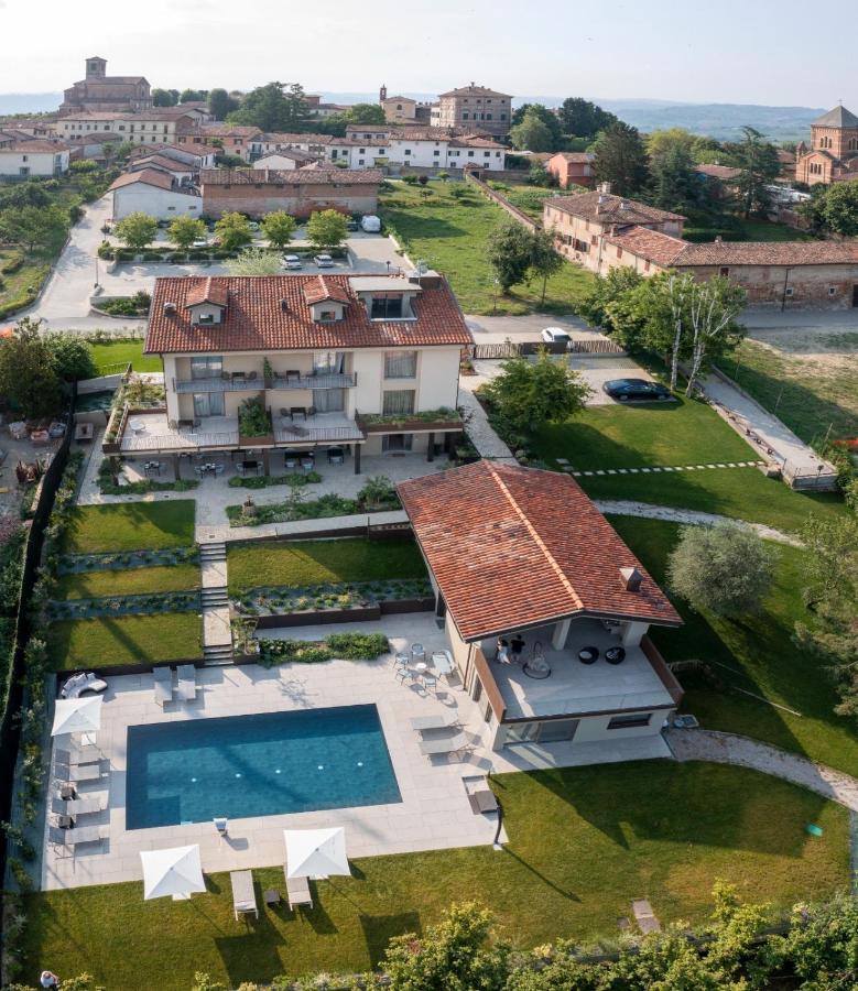 Agriturismo Speziale Wine Resort Verduno Екстер'єр фото